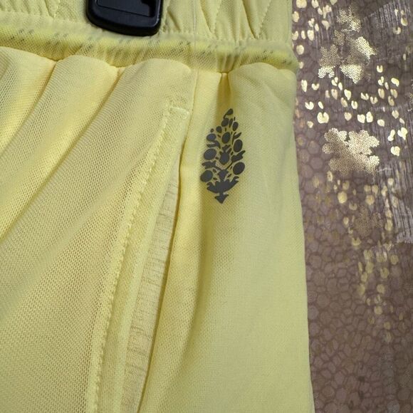 Free People Movement Double Vision Yellow Mesh Athletic Long Shorts Small NWOT - Picture 5 of 8